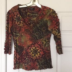 Women’s blouse with beautiful warm earth tones!